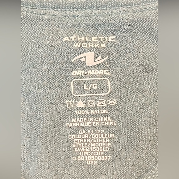 Women’s, Green, Long, Sleeve, “Athletic Works”, Dri more, shirt. - Picture 4 of 5